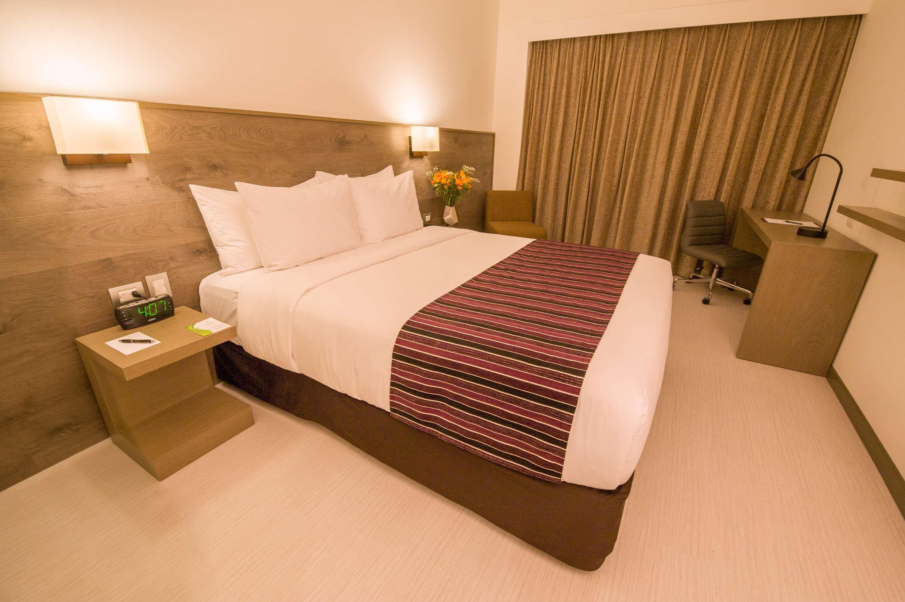 Best Western Posada Royale Hotel & Suites Simi Valley Exteriér fotografie