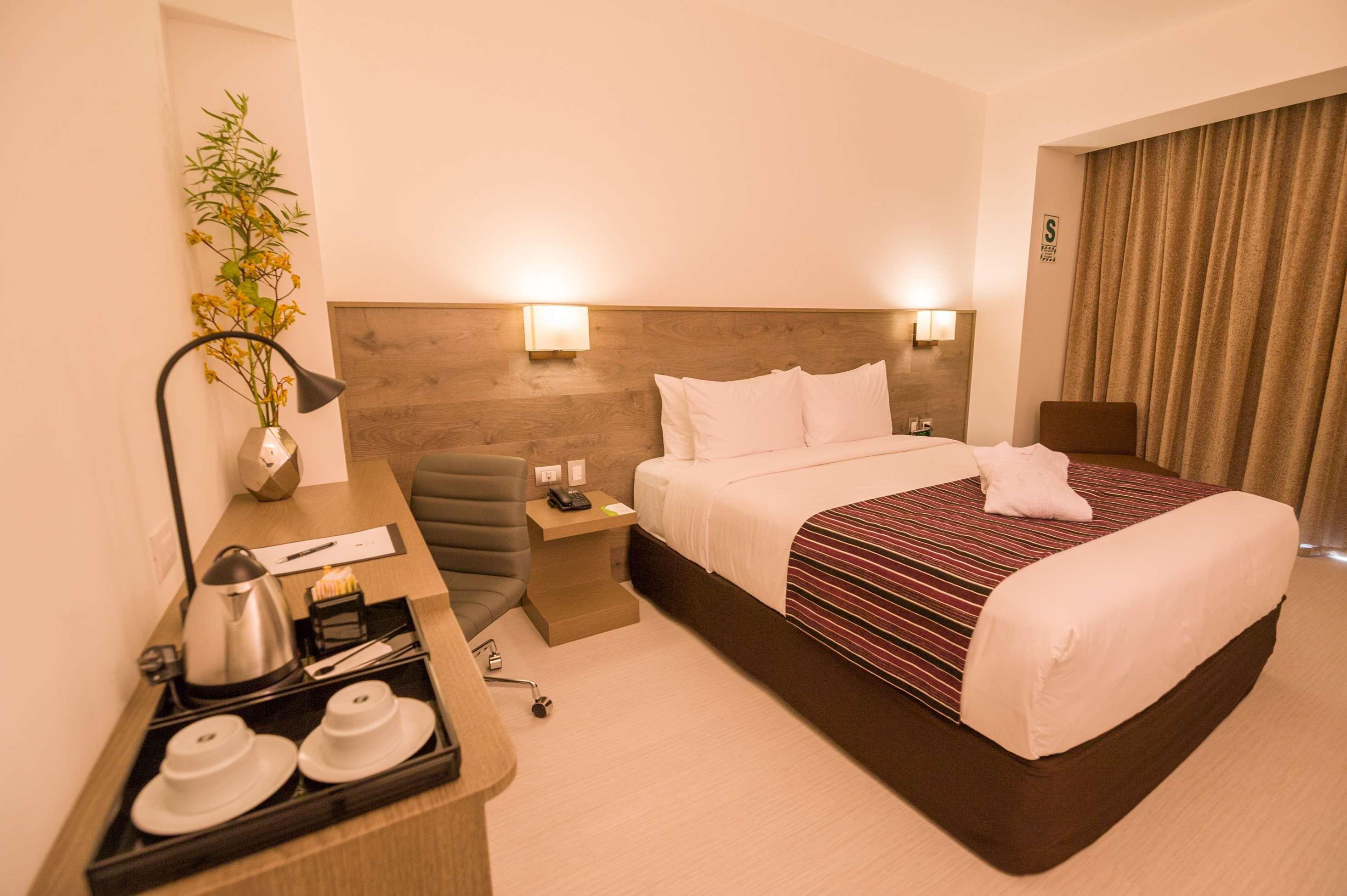 Best Western Posada Royale Hotel & Suites Simi Valley Exteriér fotografie