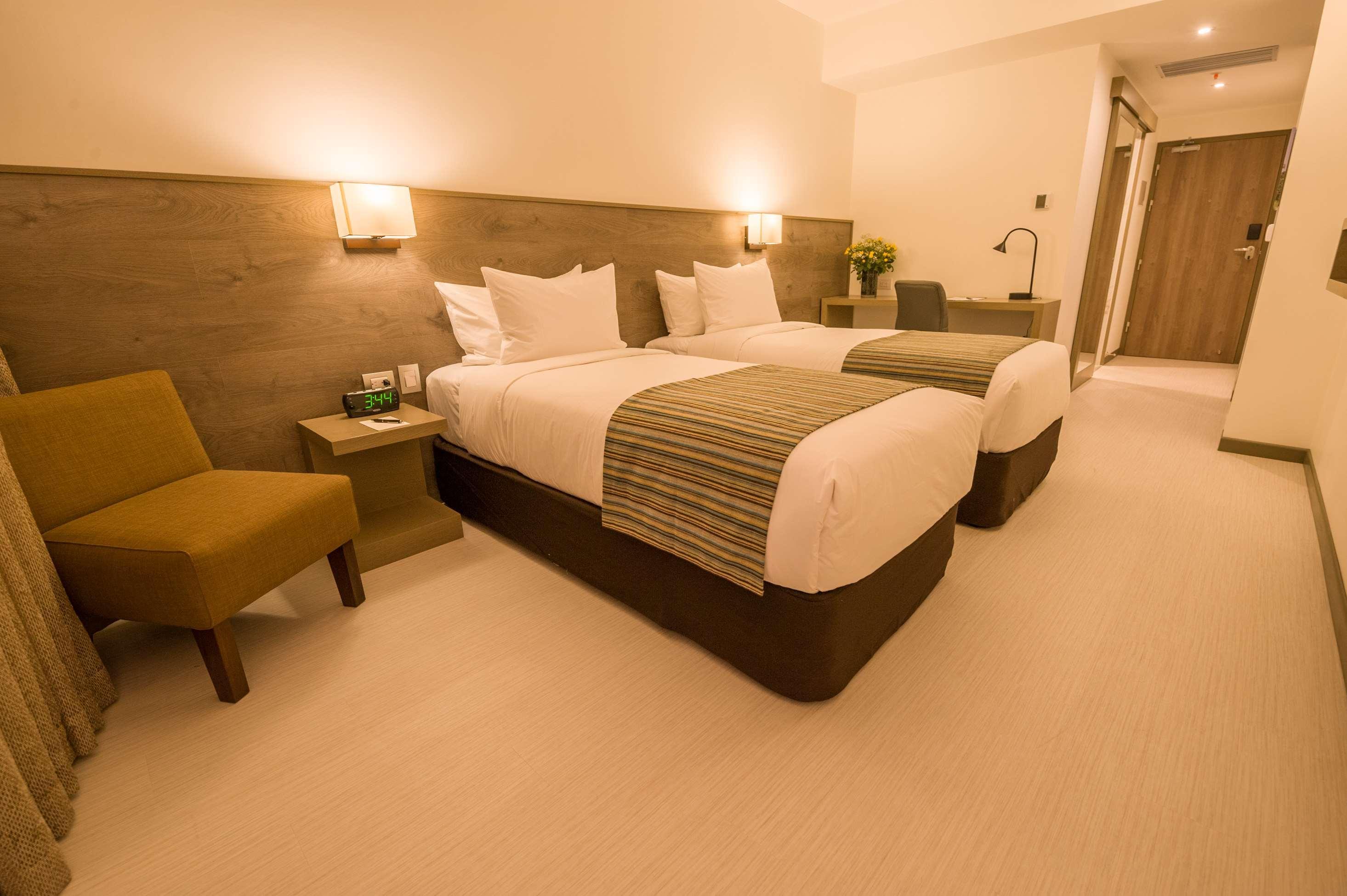 Best Western Posada Royale Hotel & Suites Simi Valley Exteriér fotografie